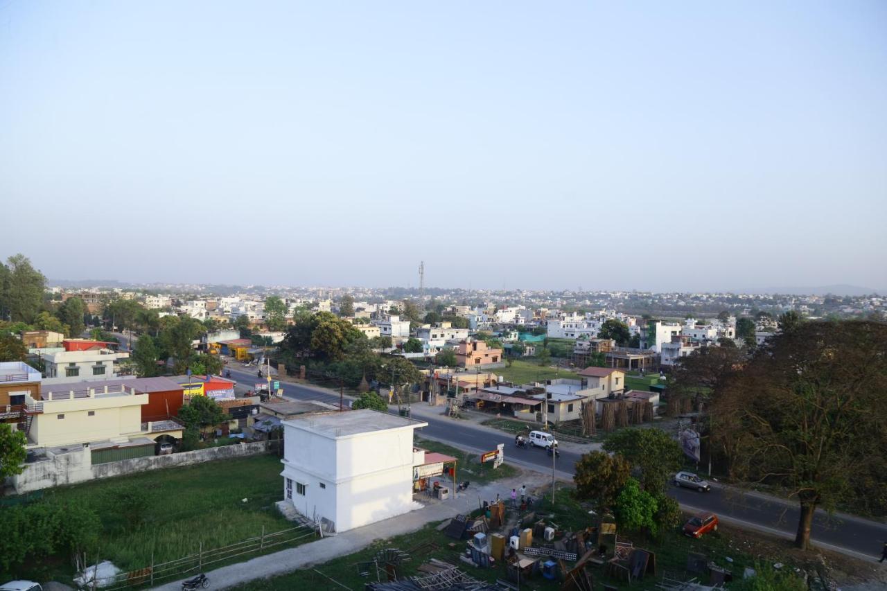 The Eleganza Hotel Jhājra Exterior foto